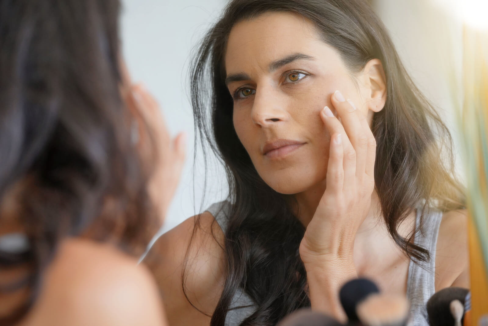 does-hrt-make-you-look-younger